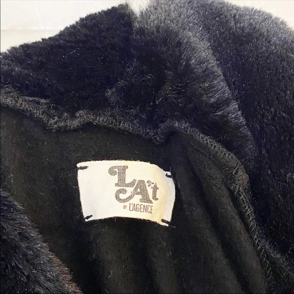 L’AGENCE FAUX LEATHER SLEEVE HOODIE - Picture 9 of 13